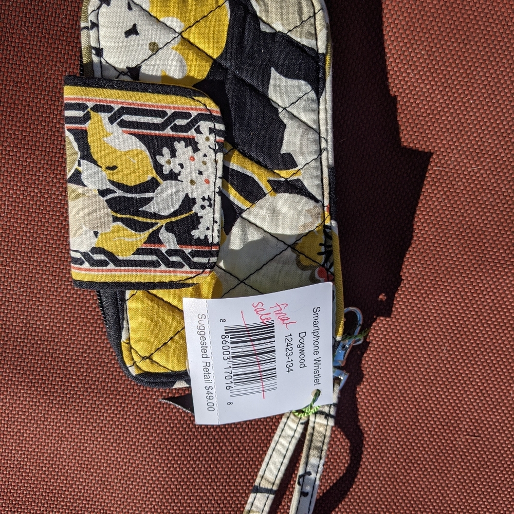 Vera Bradley Smartphone Wristlet Dogwood 12423-134